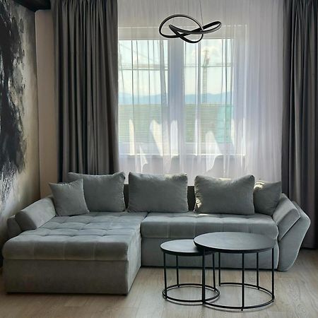Koa - Urban Penthouse Appartement Braşov Buitenkant foto