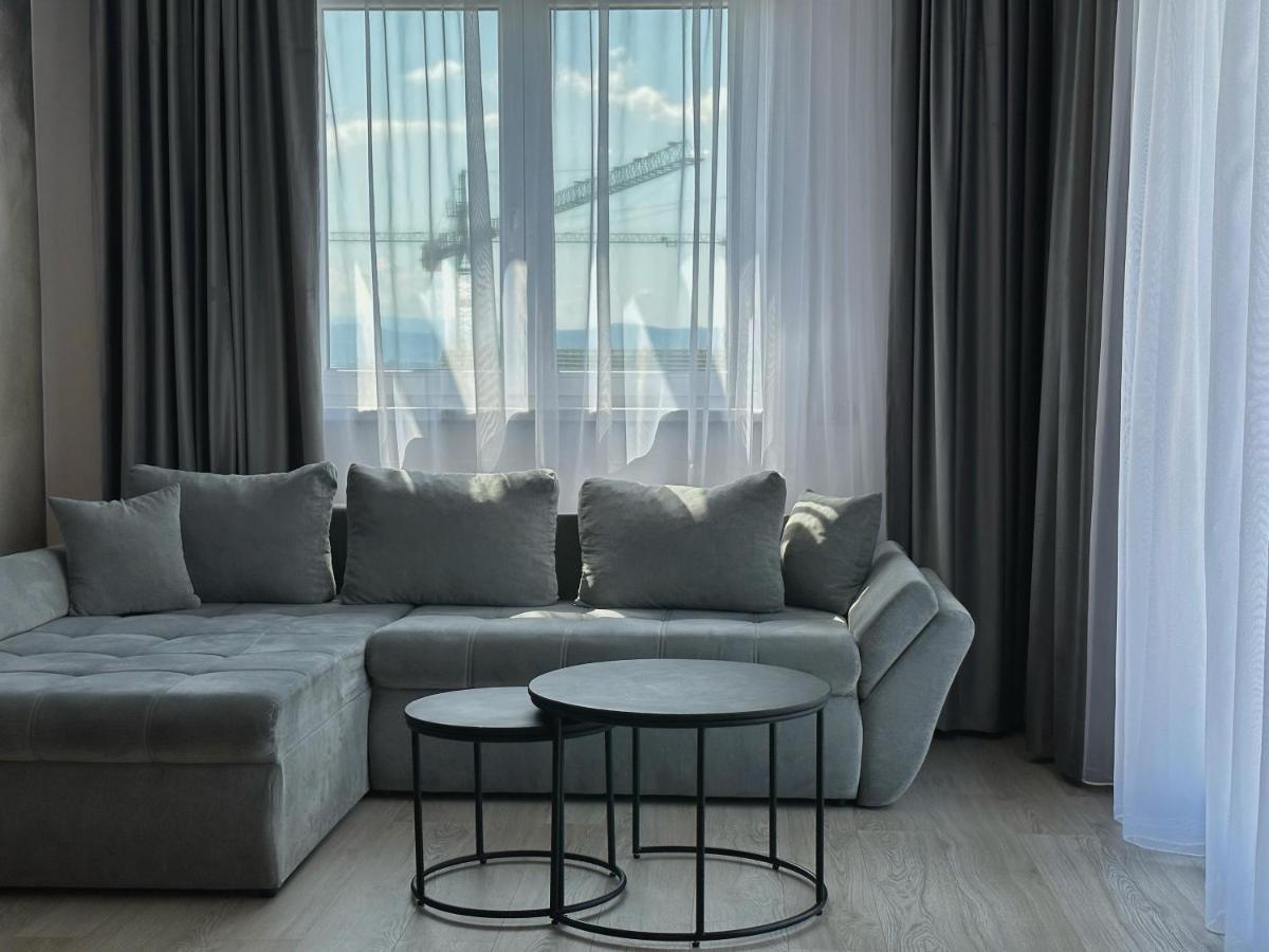 Koa - Urban Penthouse Appartement Braşov Buitenkant foto