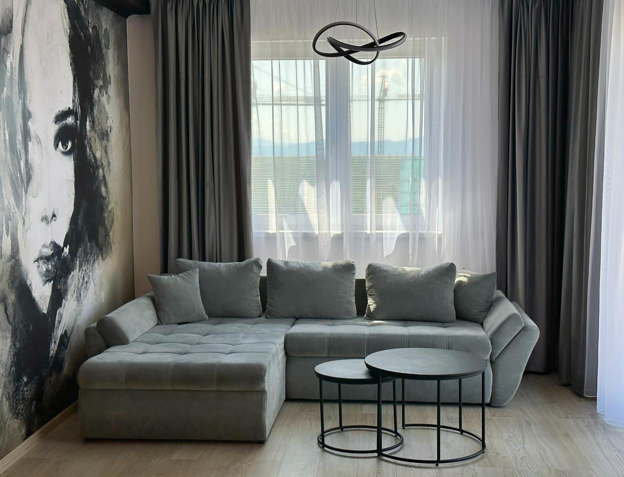 Koa - Urban Penthouse Appartement Braşov Buitenkant foto