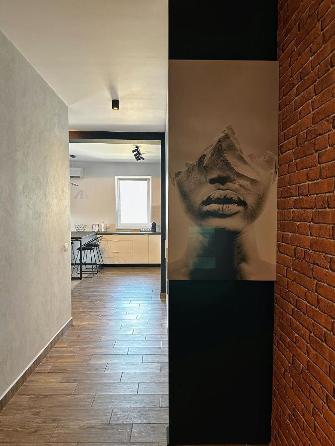 Koa - Urban Penthouse Appartement Braşov Buitenkant foto