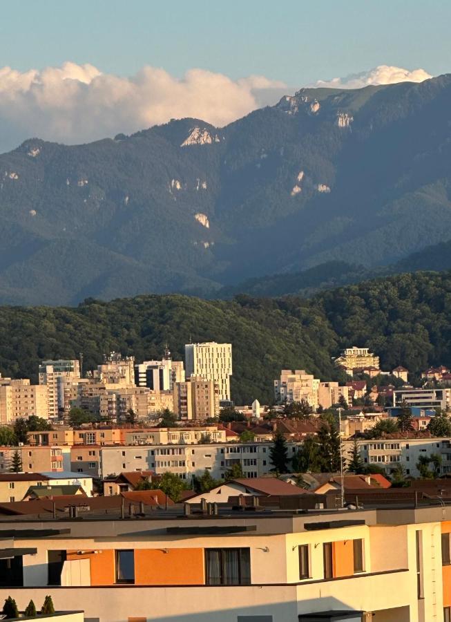 Koa - Urban Penthouse Appartement Braşov Buitenkant foto